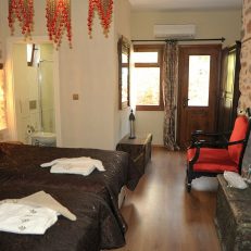 Deluxe Hotel Room 6