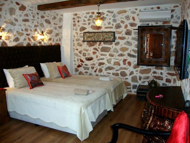 Delux Hotel Room 1