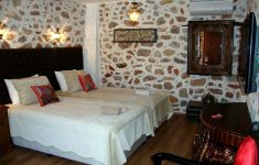 Delux Hotel Room 1